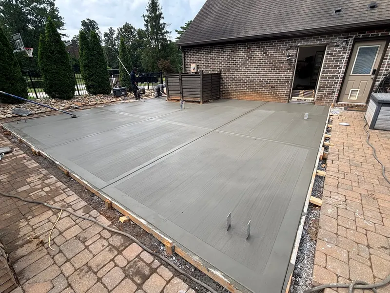 Concrete Patio by Paramount Concrete & Hardscapes, Knoxville TN